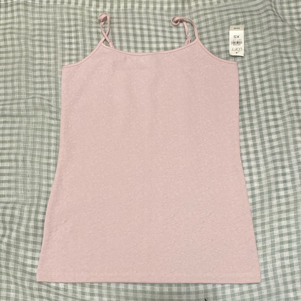 Ann Taylor LOFT pink top w/ light flowery pattern. With tags, never worn